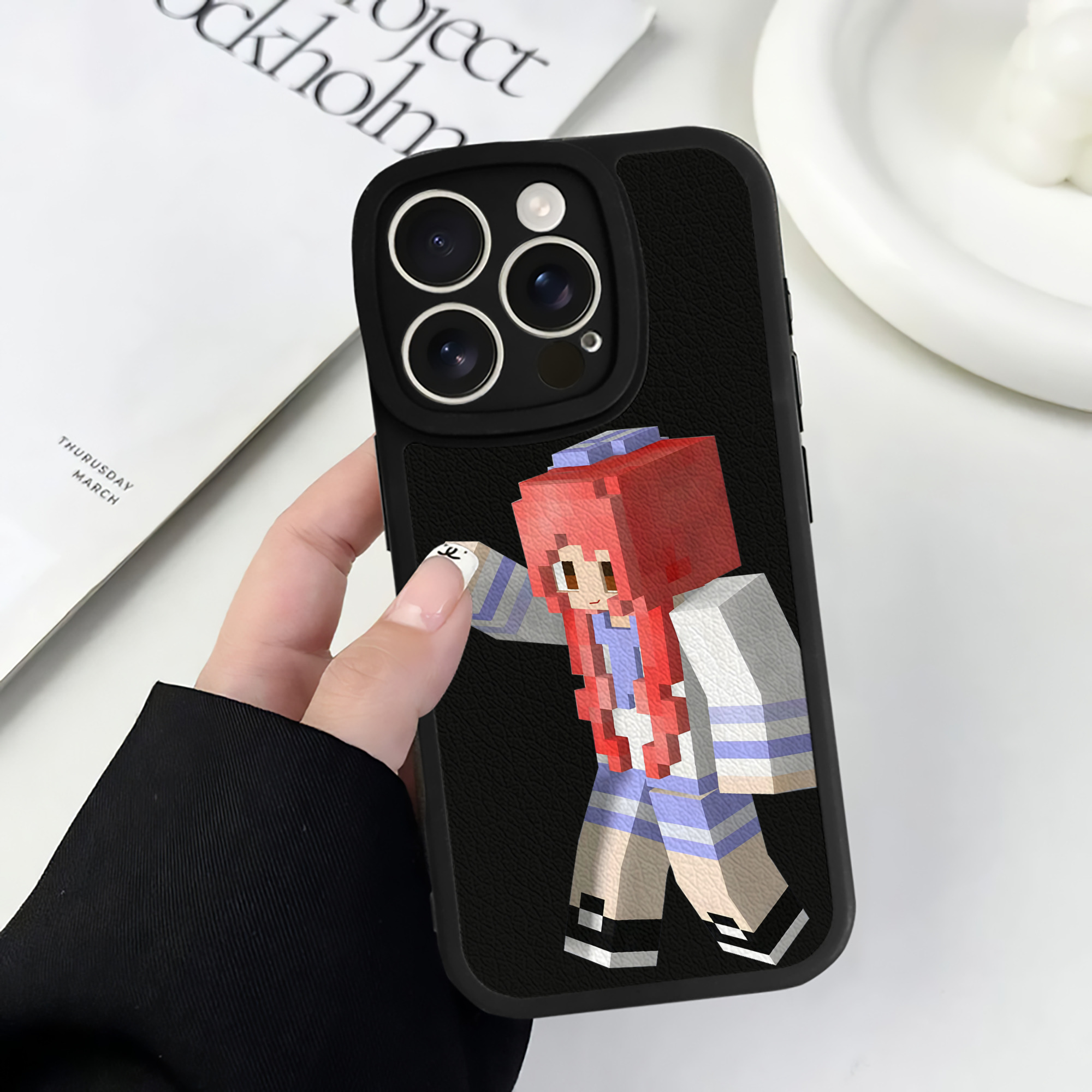 （画像用） マインクラフト ブロックの世界 Minecraft MC Block world 【iPhone 16シリーズ対応】シリコンスマホケース（レザー調） 材質：シリコン